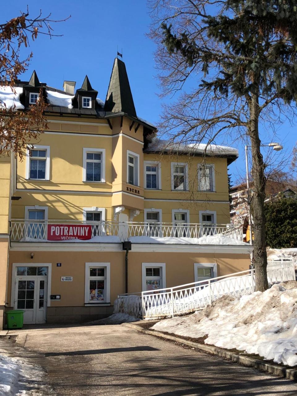 Apartman Jestrab 5 Janské Lázně Extérieur photo